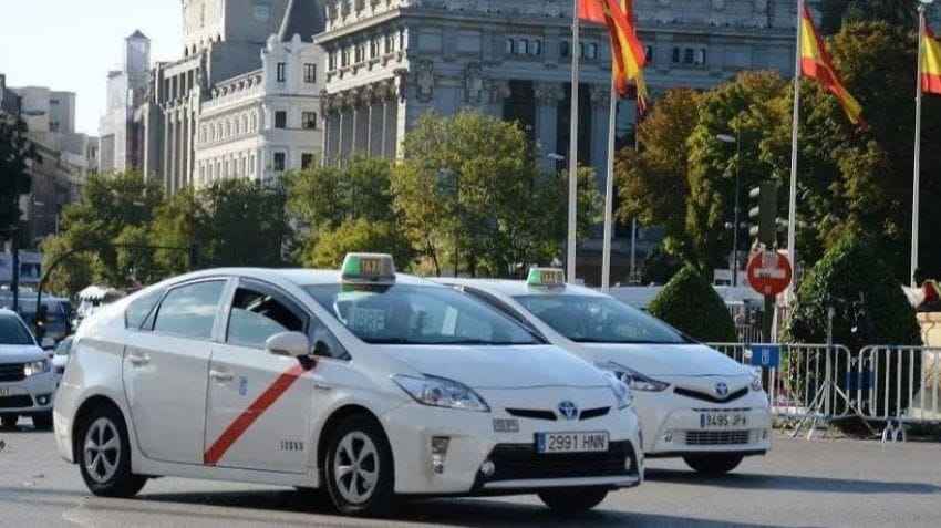 Cómo llegar al aeropuerto desde el centro de Madrid