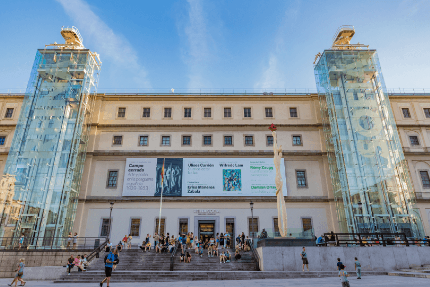 El Museo Reina Sofía reordena su colección permanente