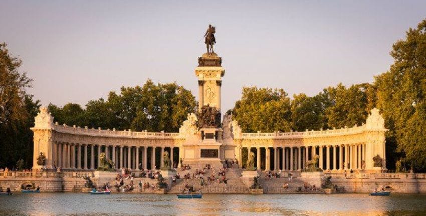 Carmina Burana cierra los Veranos de la Villa con un concierto en el Retiro